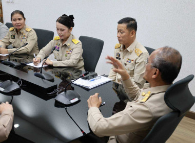 เข้าร่วมการประชุมคณะทำงานการจัดตกแต่งซุ้มถวายดอกไม้จันทน์ ... พารามิเตอร์รูปภาพ 3